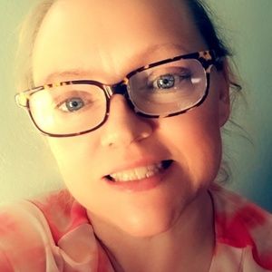 Meet your Posher, Paula